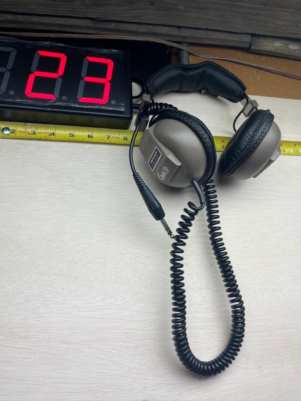 Realistic Nova Vintage Stereo Headphones Coiled Cord 1/4 Plug Gray Black